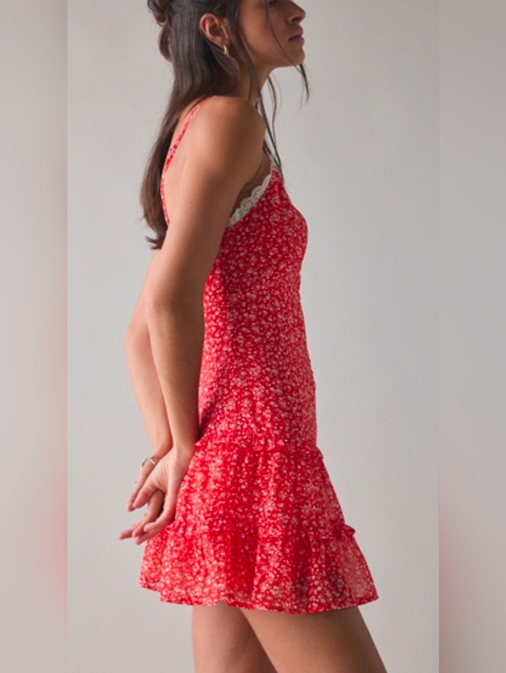 Kimchi Blue Red Floral Lace-Trim Chiffon Slip Mini Dress - Picture 4 of 4